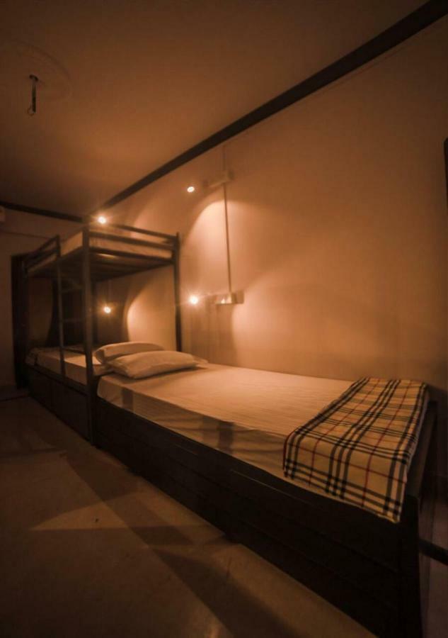 Happinest - The Backpacker'S Hostel Мумбаї Номер фото