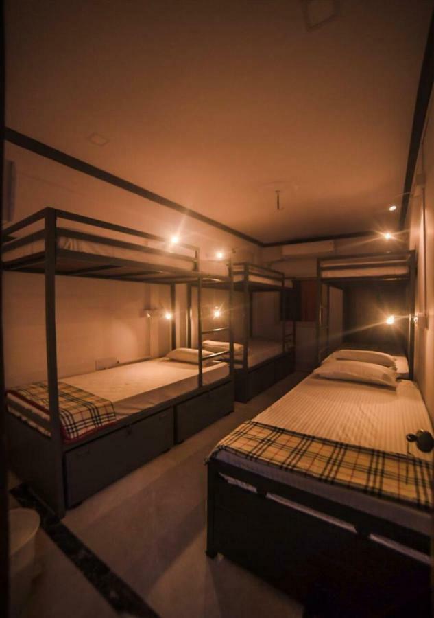 Happinest - The Backpacker'S Hostel Мумбаї Номер фото